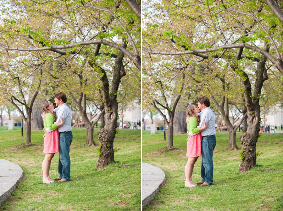 Washington DC Cherry Blossom Engagement Photos