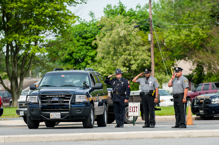 police-k9-ike-line-of-duty-death-035