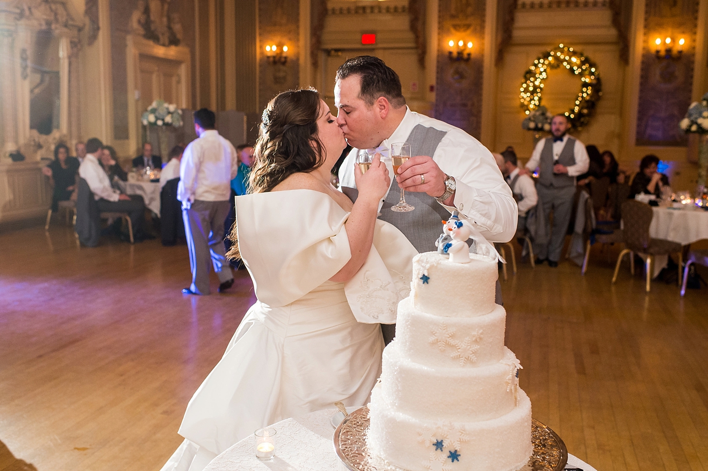 Wedding Cake at Hotel DuPont