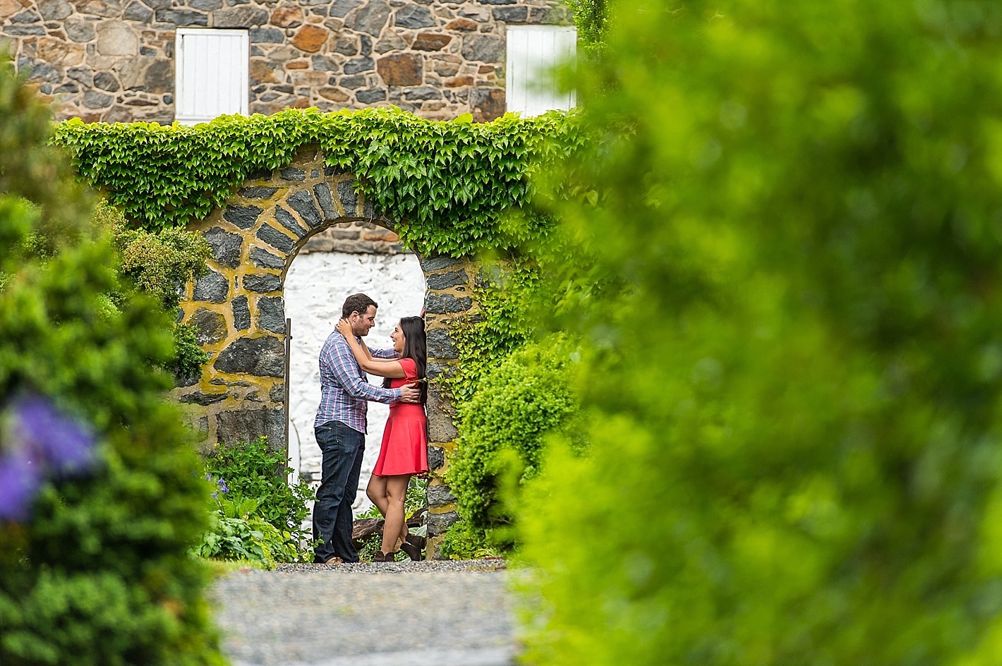 University of Delaware Engagment Photos Goodstay Gardens