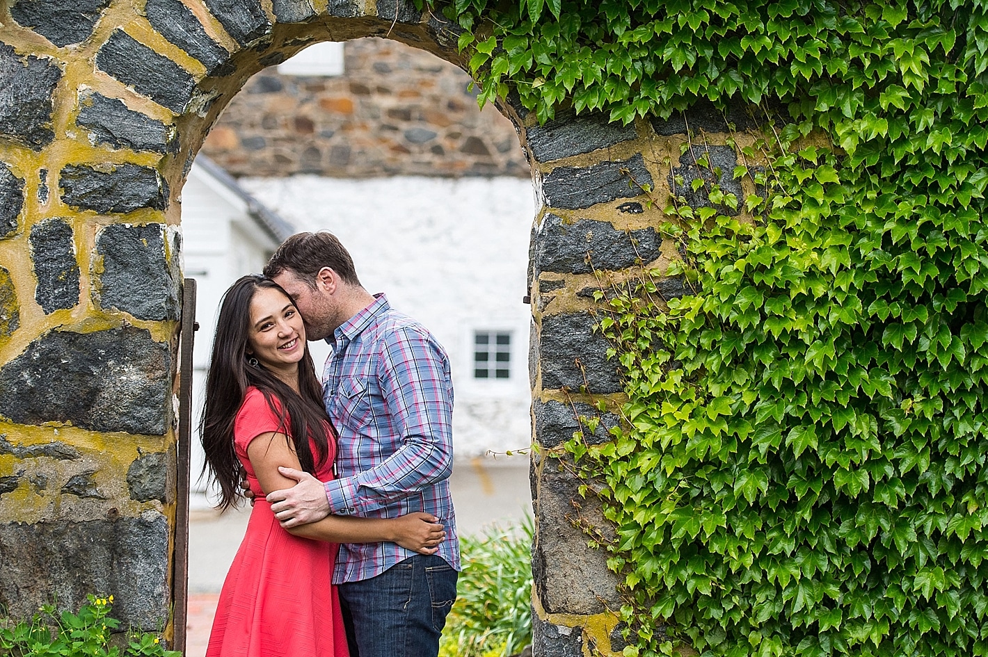 Bride and Groom at Goodstay Gardens