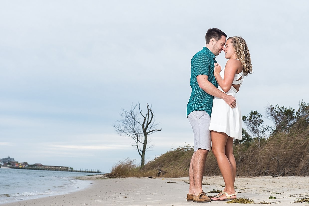 ocean-city-maryland-nautical-beach-engagement-photos_0042.jpg