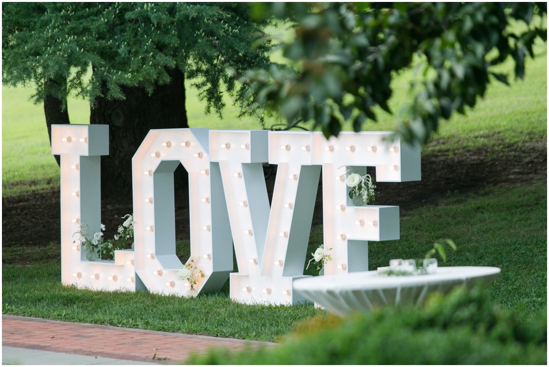 Giant love sign at wedding | Brittland Manor | Rob Korb | My Eastern Shore Wedding 
